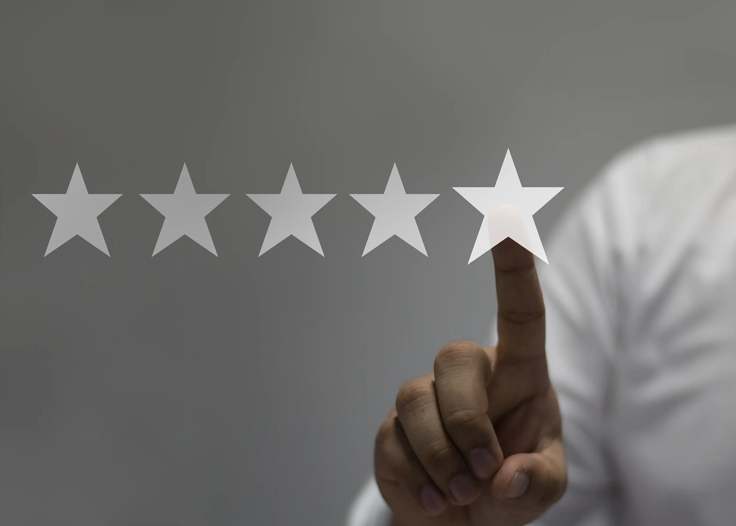 What 5-Star Reviews Really Say About Property Managers
